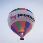 Gonfiabili pubblicitari: l’impatto economico delle strutture gonfiabili nel marketing moderno